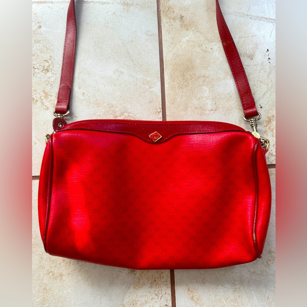 Red Gucci Crossbody Bag